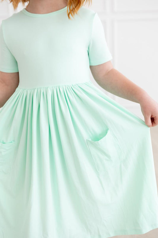 Pastel Green S/S Pocket Twirl Dress - Shaketea