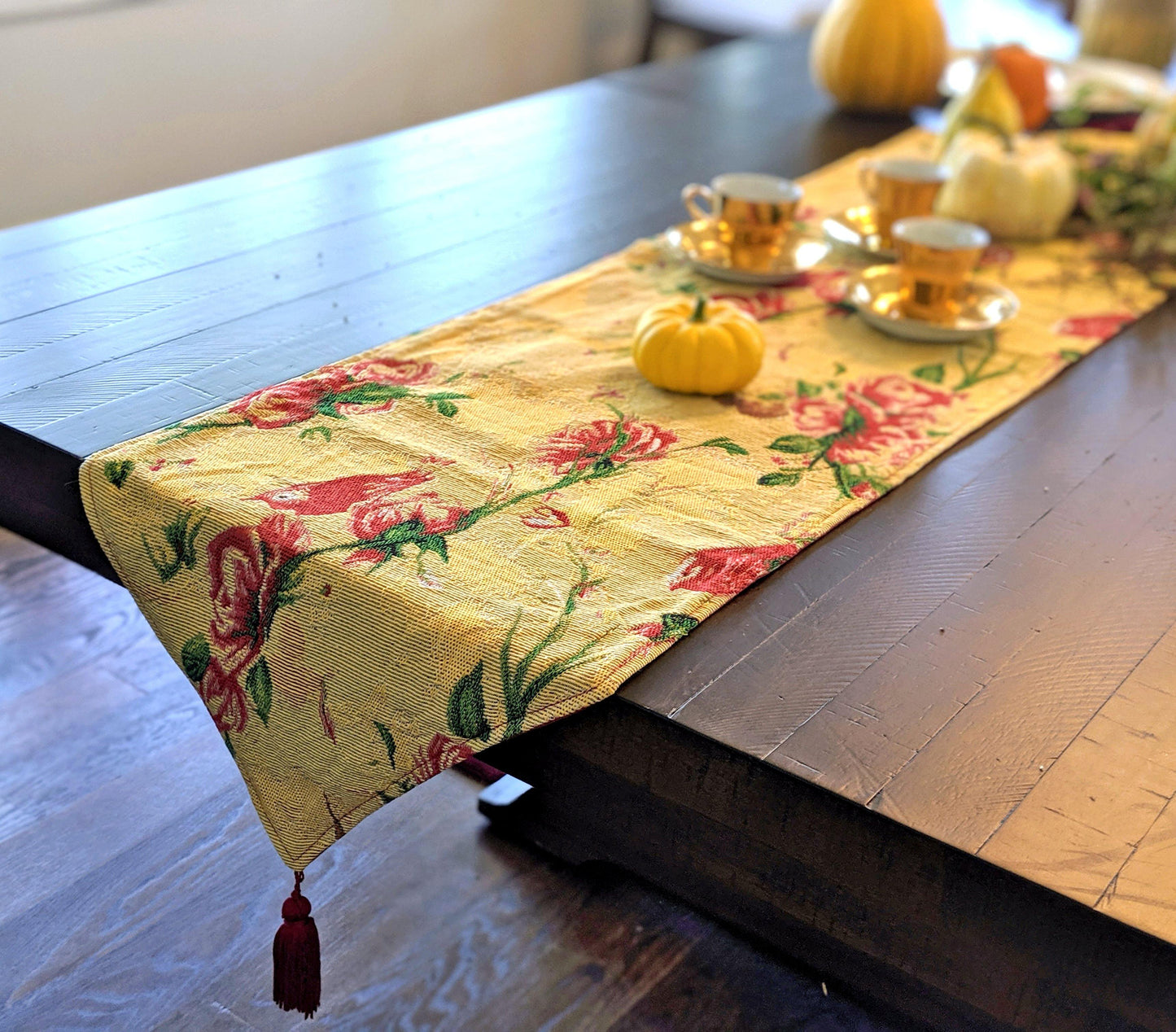 Tache Golden Woven Tapestry Table Runner - Red Roses & Hummingbirds (18115)