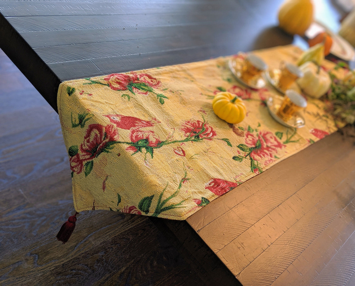 Tache Golden Woven Tapestry Table Runner - Red Roses & Hummingbirds (18115)