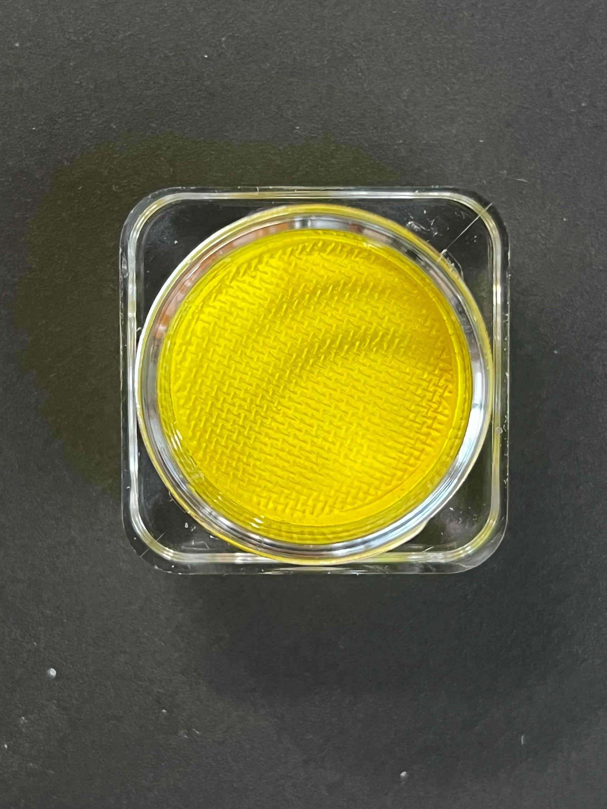 13 - Aureolin (Shiny Yellow) Water Activated Graphic Liner