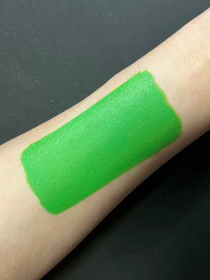 18 - Shamrock (Green) Water Activated Graphic Liner