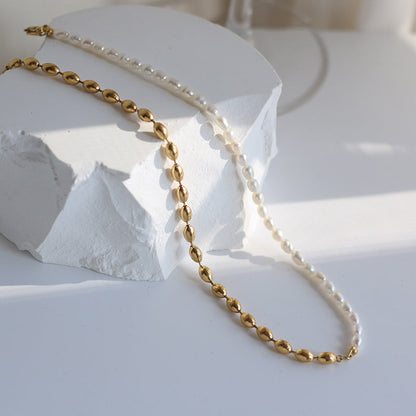 Vera Necklace