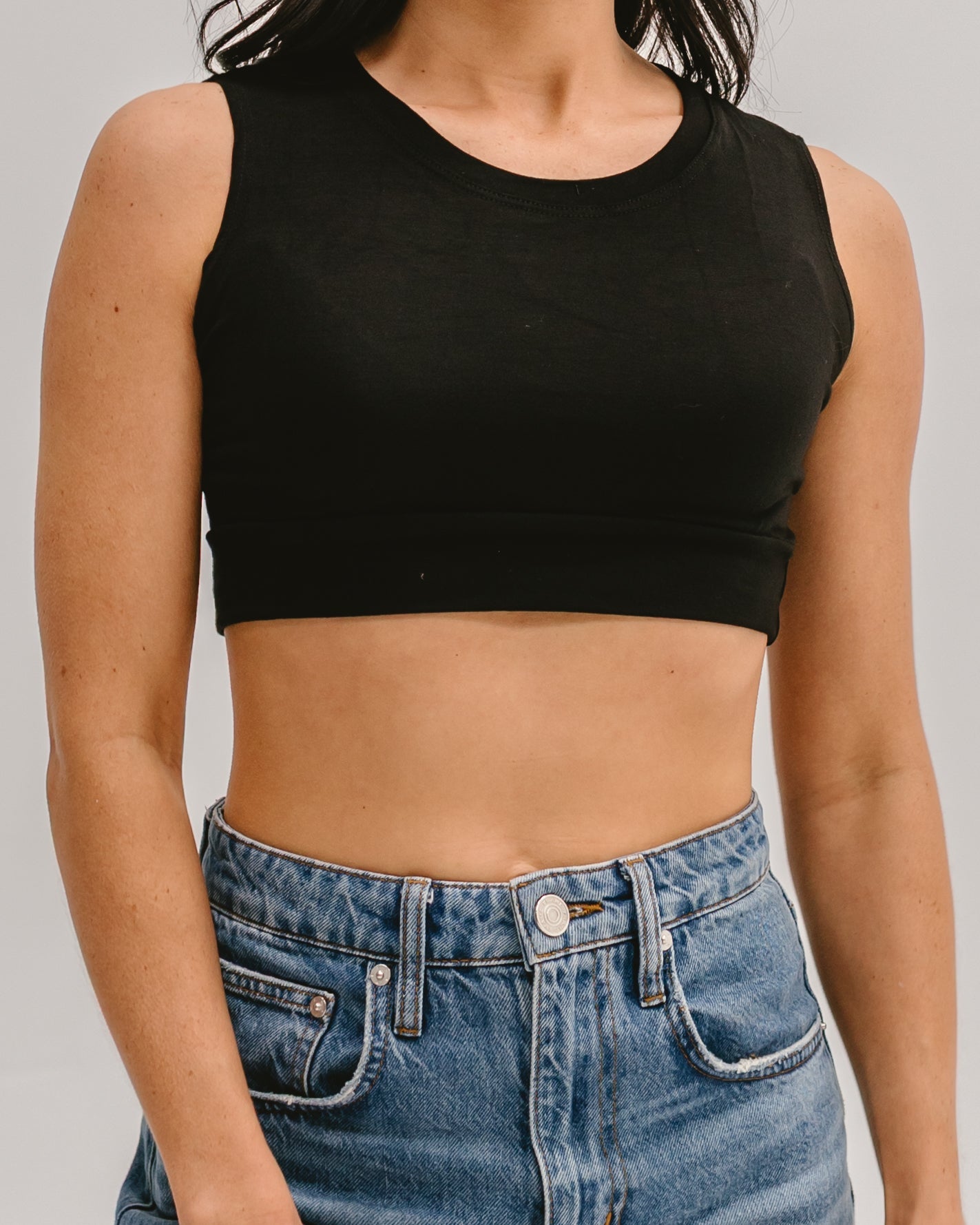 Crew Neck Tank Halftee - Shaketea