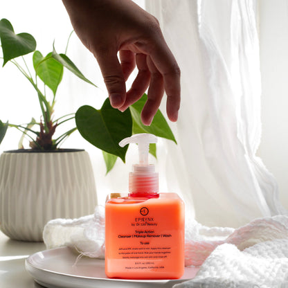 Hydrating Face Wash for Sensitive, Dry Skin – Non-Stripping with Aloe & Cucumber, Gluten-Free