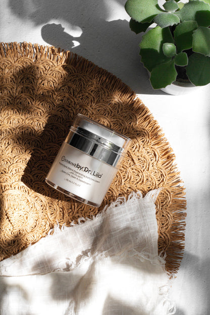 Gentle Retinol Night Cream for Sensitive Mature Skin – Wrinkle Repair Without Irritation