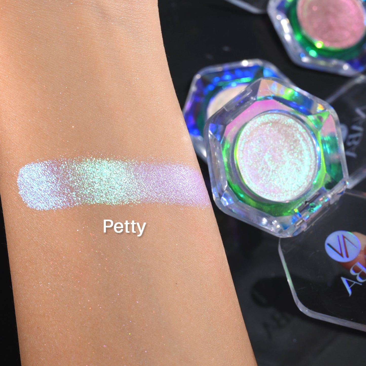 Multichrome Creamy Pigment Petty - Shaketea