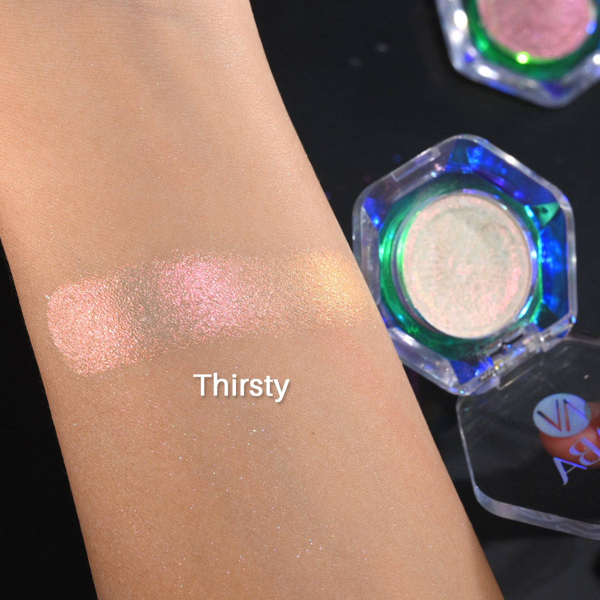 Multichrome Creamy Pigment Thirsty - Shaketea