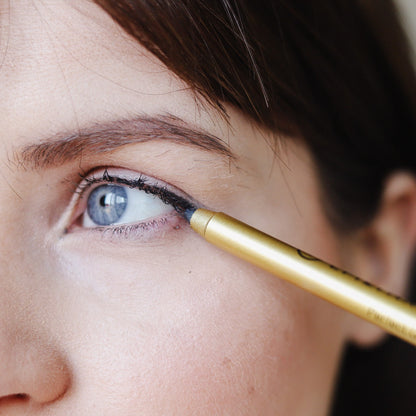 Kajal Eyeliner Pen for Sensitive, Watery Eyes – Smudge-Resistant Waterline, Hypoallergenic