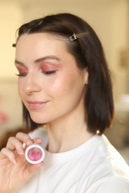 Creamy Eyeshadow for Hooded, Mature Eyes – Crease-Proof in 20 Shades, Egg-Free & Nut-Free