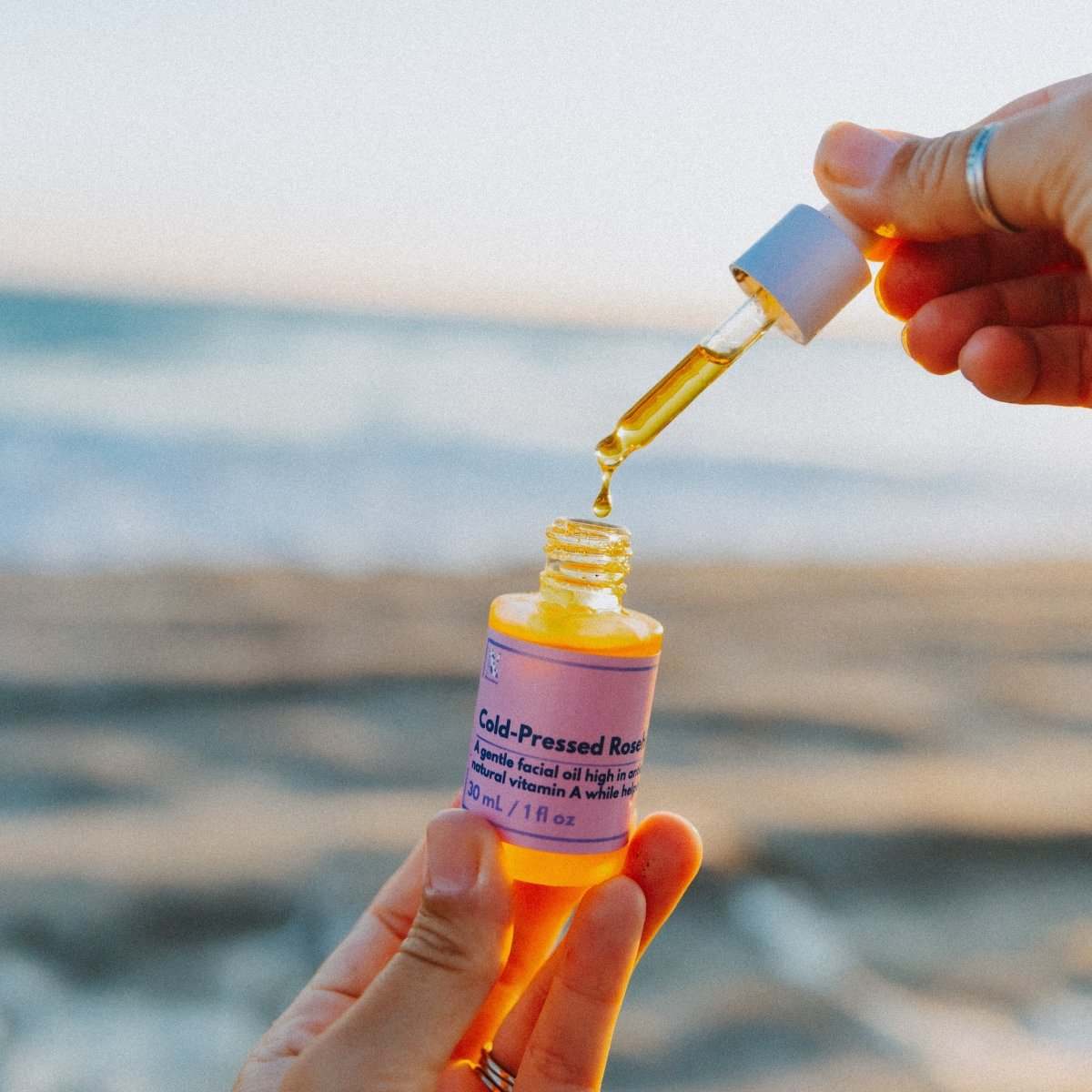 Cold-Pressed Rosehip Oil - Shaketea