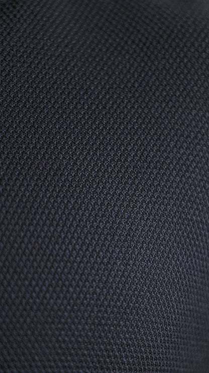 The Quarter Zipper Sweater (Black)
