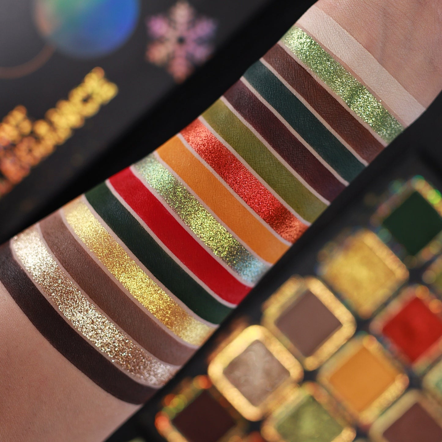 FESTIVE ELEGANCE PALETTE [MAGNETIC PANS]