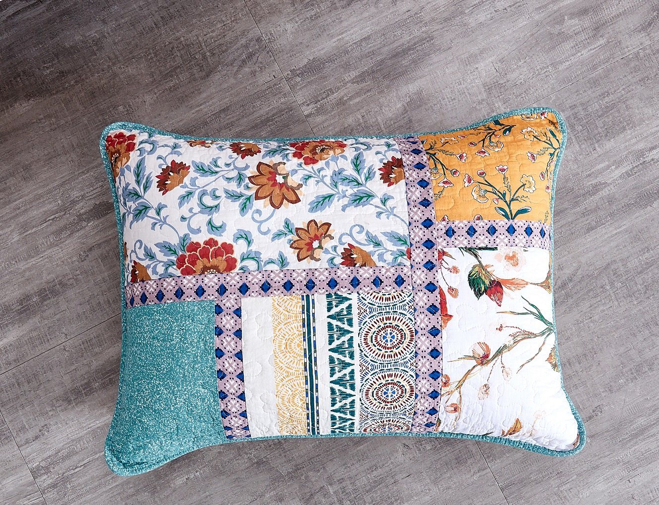 Tache Old World Garden Pastel Blue Yellow Red Hummingbirds Cotton Patchwork Quilt Set (JHW-936)