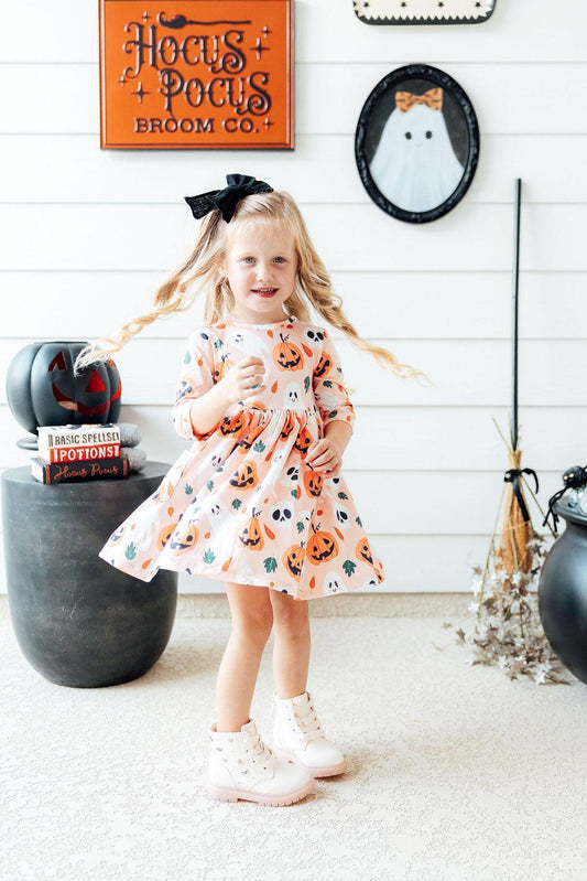 Pumpkin Peekaboo 3/4 Sleeve Pocket Twirl Dress - Shaketea