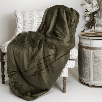 Tache Super Soft Evergreen Micro Fleece Green Sherpa Throw Blanket