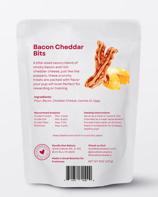 Homemade Dog Treats - 🥓 Bacon Cheddar Bits Treat 1/2lb - Shaketea