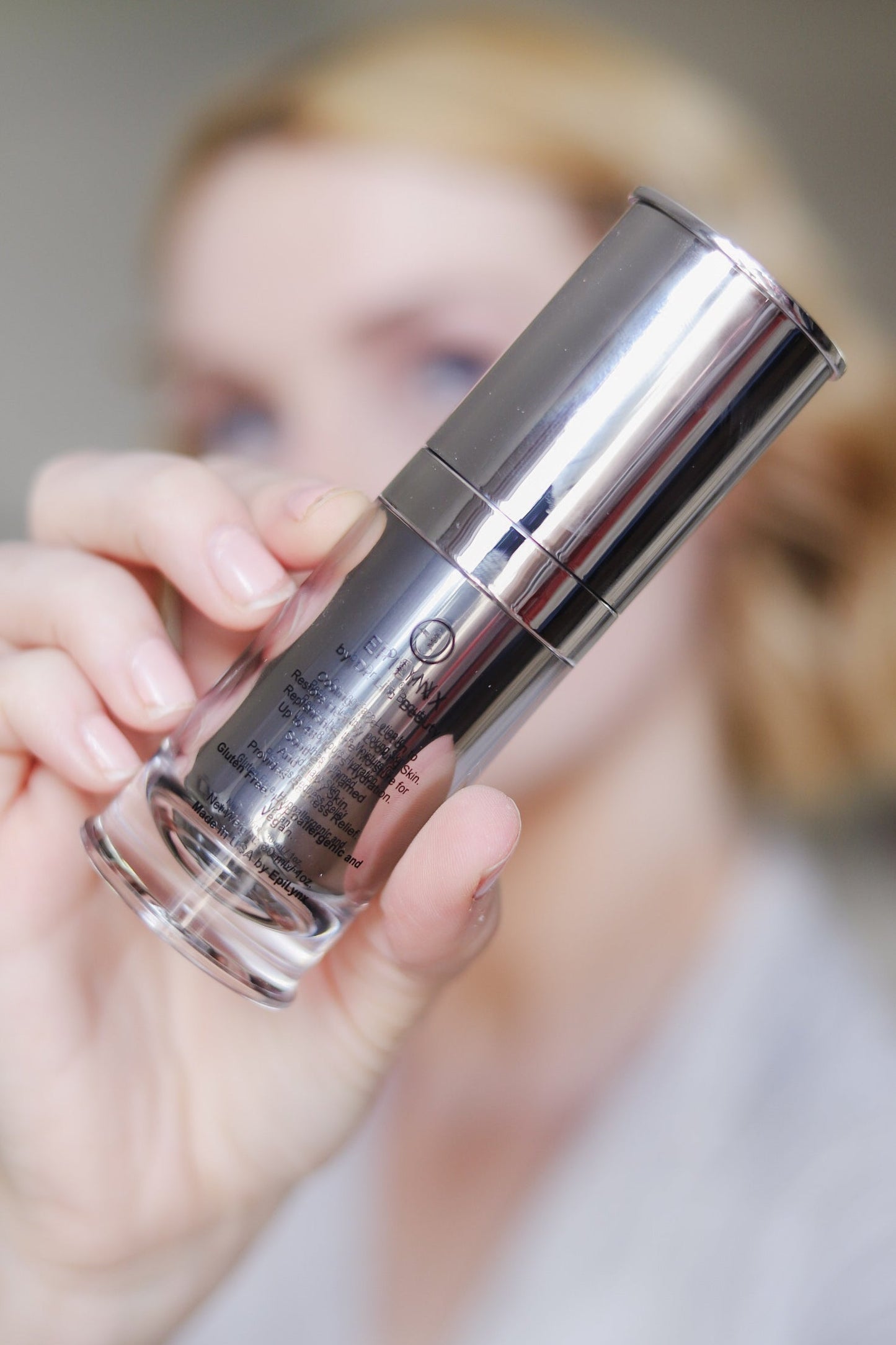 Brightening & Lifting Face Serum for Mature Skin – Evens Tone, Fragrance-Free