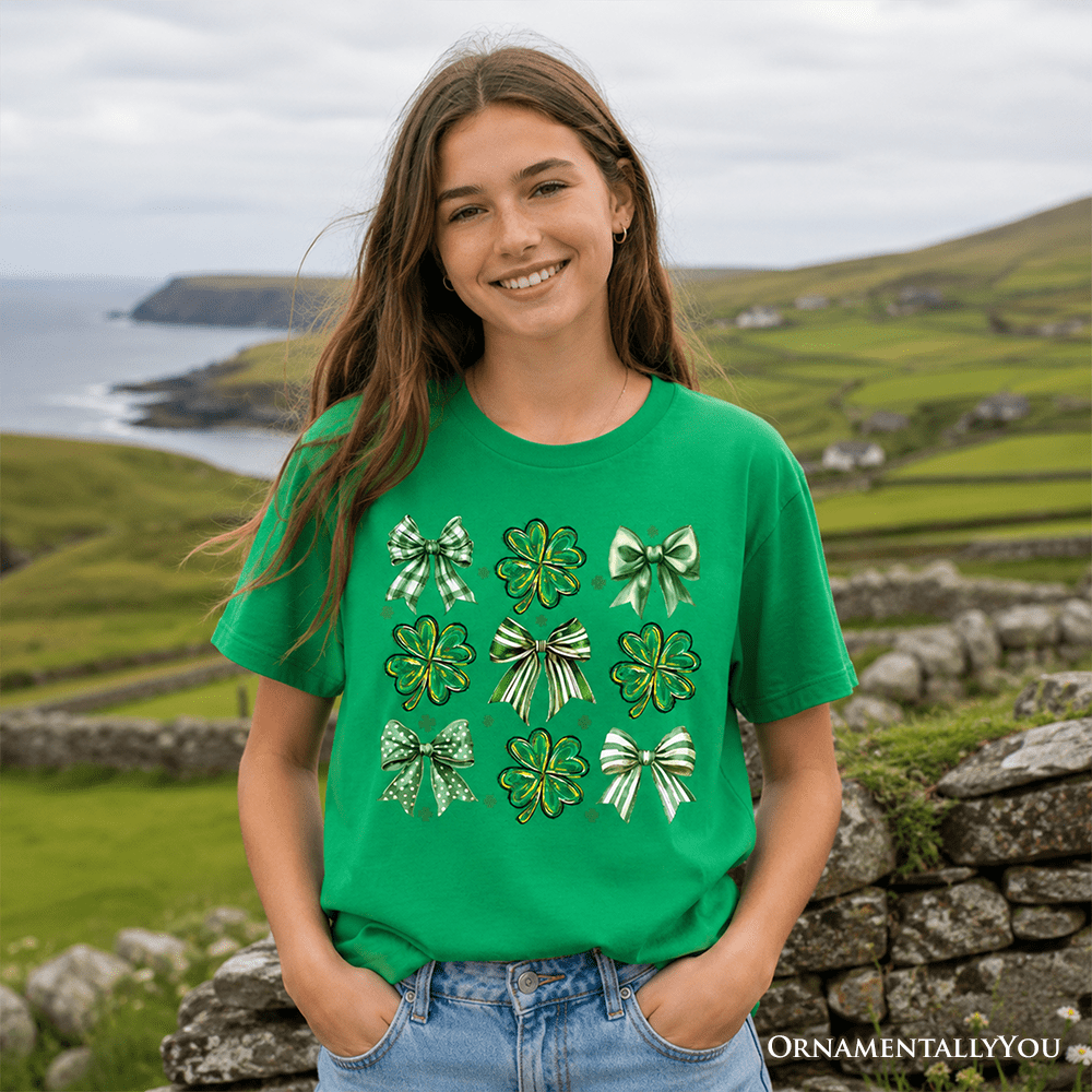 Kids Coquette Clover Bows St Patrick's Day T-Shirt, Green Irish Lucky Shamrock Tee for Youth