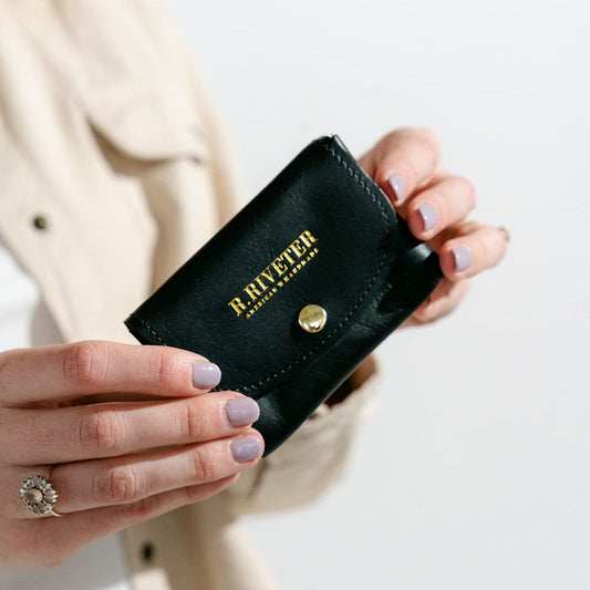 Ida Mini | Signature Black Leather Card Holder Wallet - Shaketea