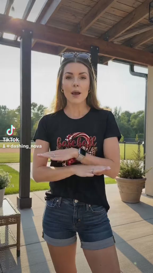 Baseball Mom Heart Graphic T-Shirt 100% Cotton Game Day Casual Top