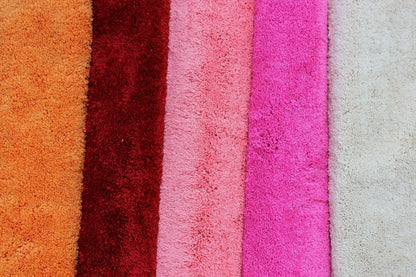 Tache Solid Salmon Coral Pink Thin Rug