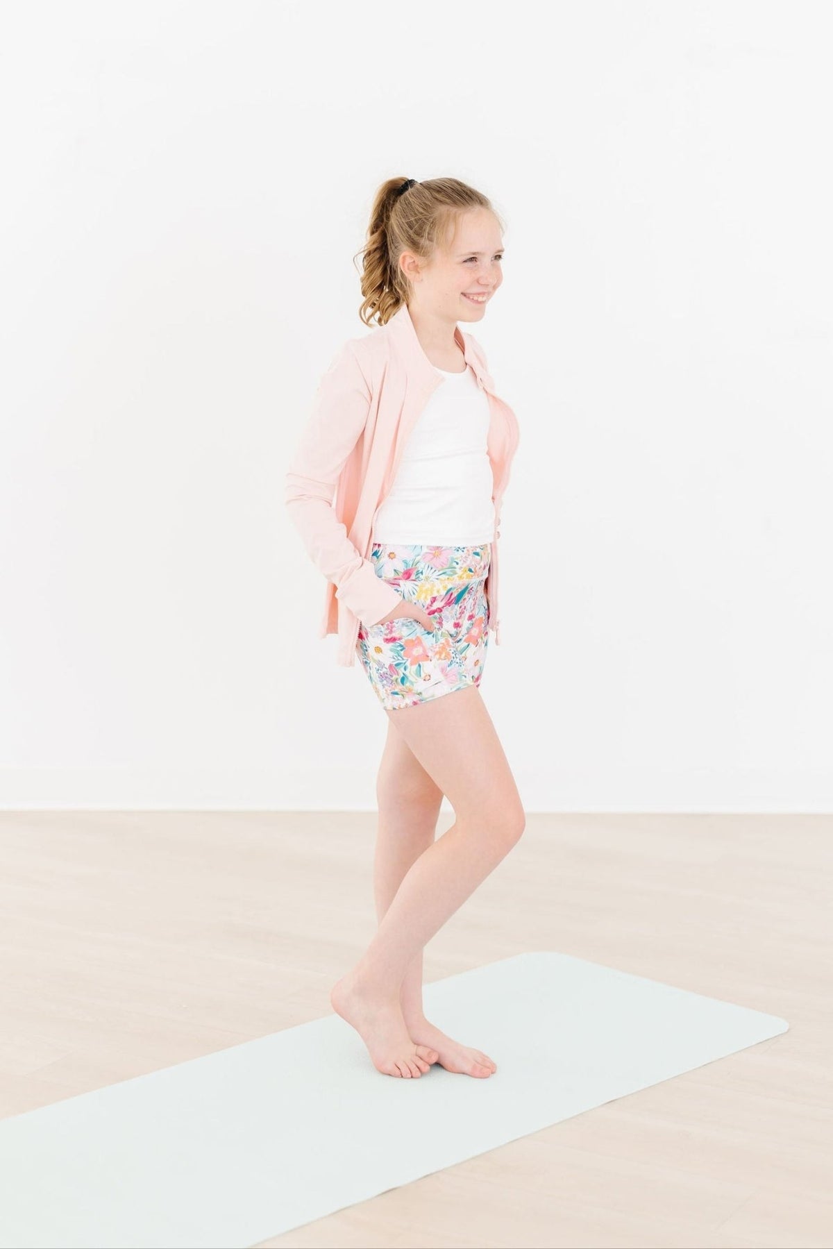 SALE Petal Power Active Shorty Shorts