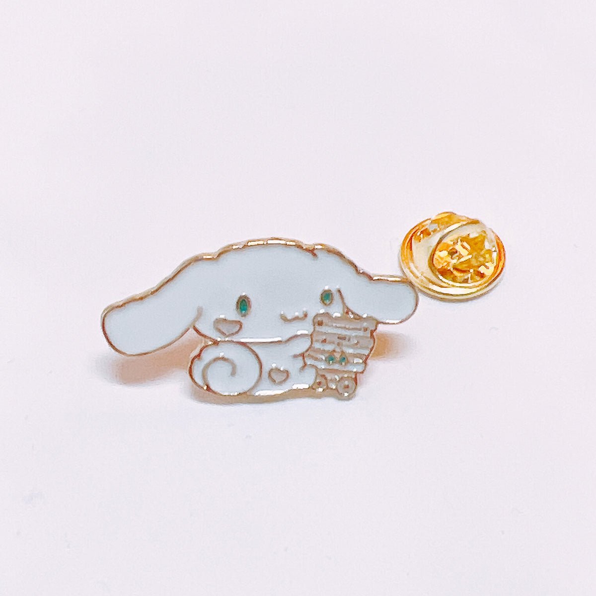 Sanrio Characters Enamel Pins - Hello Kitty, My Melody, Cinnamoroll, Kuromi