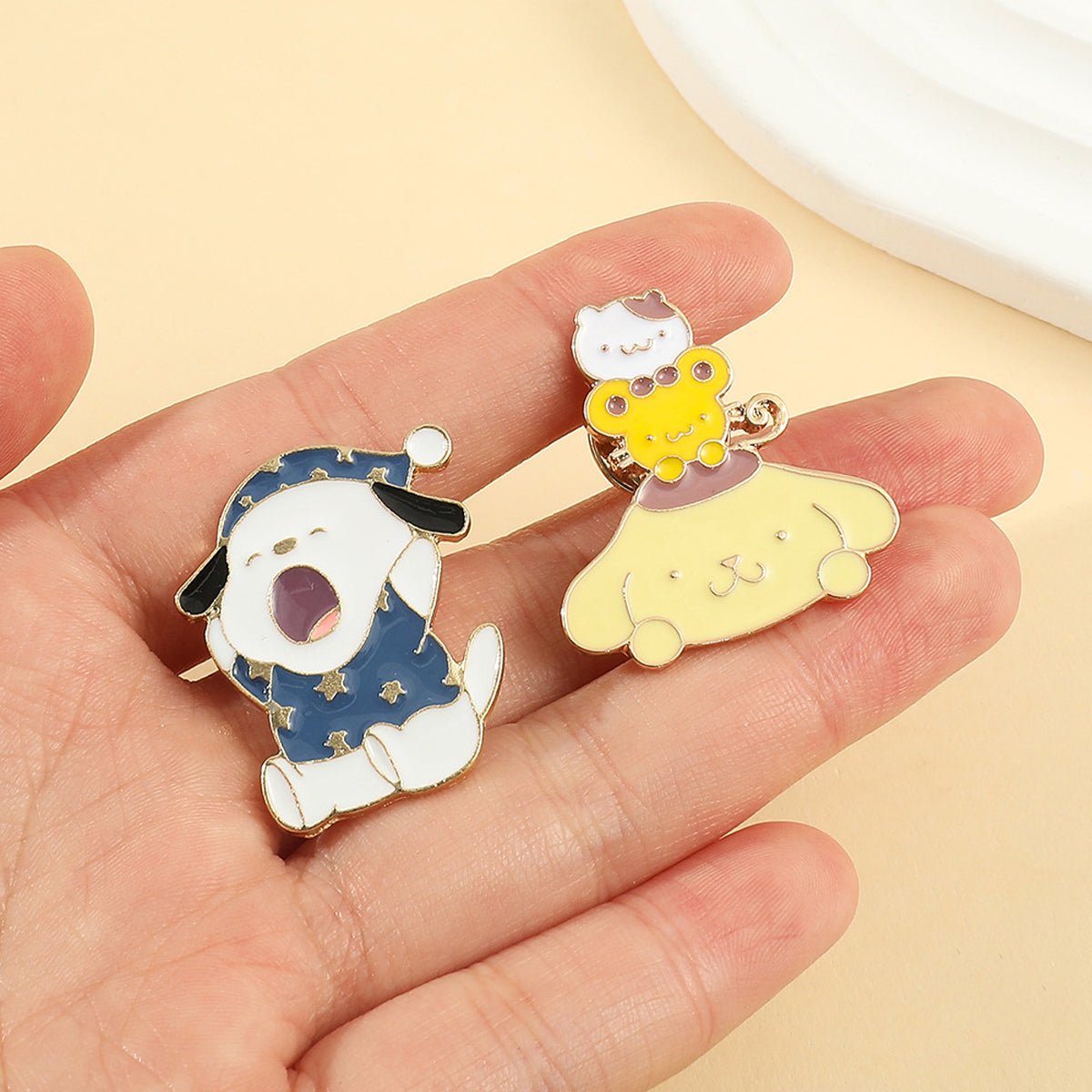 Sanrio Characters Enamel Pins - Hello Kitty, My Melody, Cinnamoroll, Kuromi