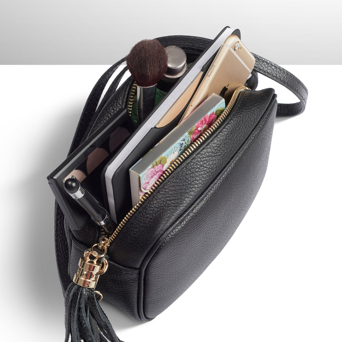 Italian Full-Grain Leather Crossbody Bag | Parma - Shaketea