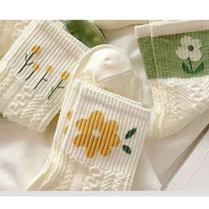 Women 5 Pairs Flowers Cotton Socks Comfort Casual Soft Fashion All Season Socks