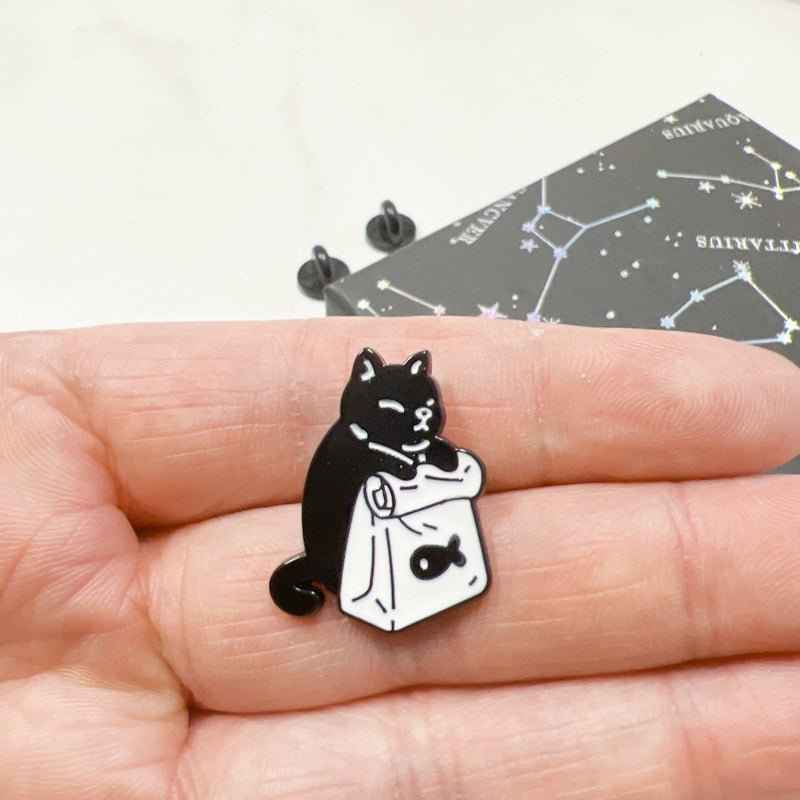 Adorable Cat Pins – Perfect Gift for Pet Enthusiasts