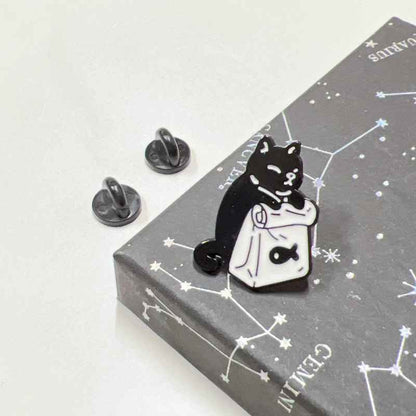 Adorable Cat Pins – Perfect Gift for Pet Enthusiasts