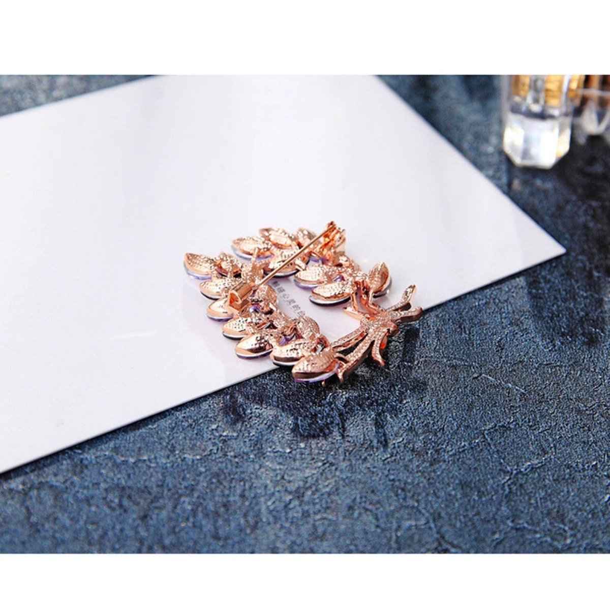 Bauhinia Flower Brooch – Sparkling Rhinestone Alloy Accessory