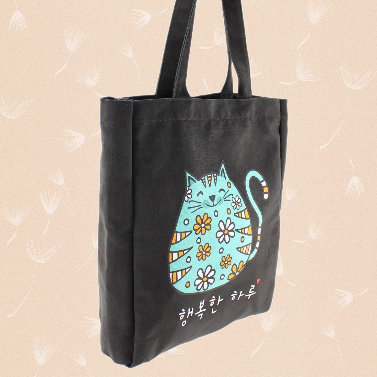 Korean KPOP Tote Bag Cartoon Cat Women Bag with a Shiba Inu Keychain