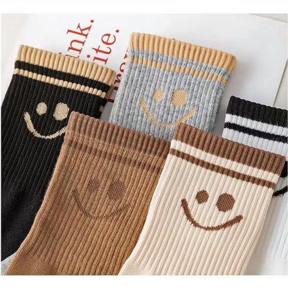 Women's 5 Pairs Cute Smiley Face Print Crew Socks, Comfy Breathable Daily All Season Socks